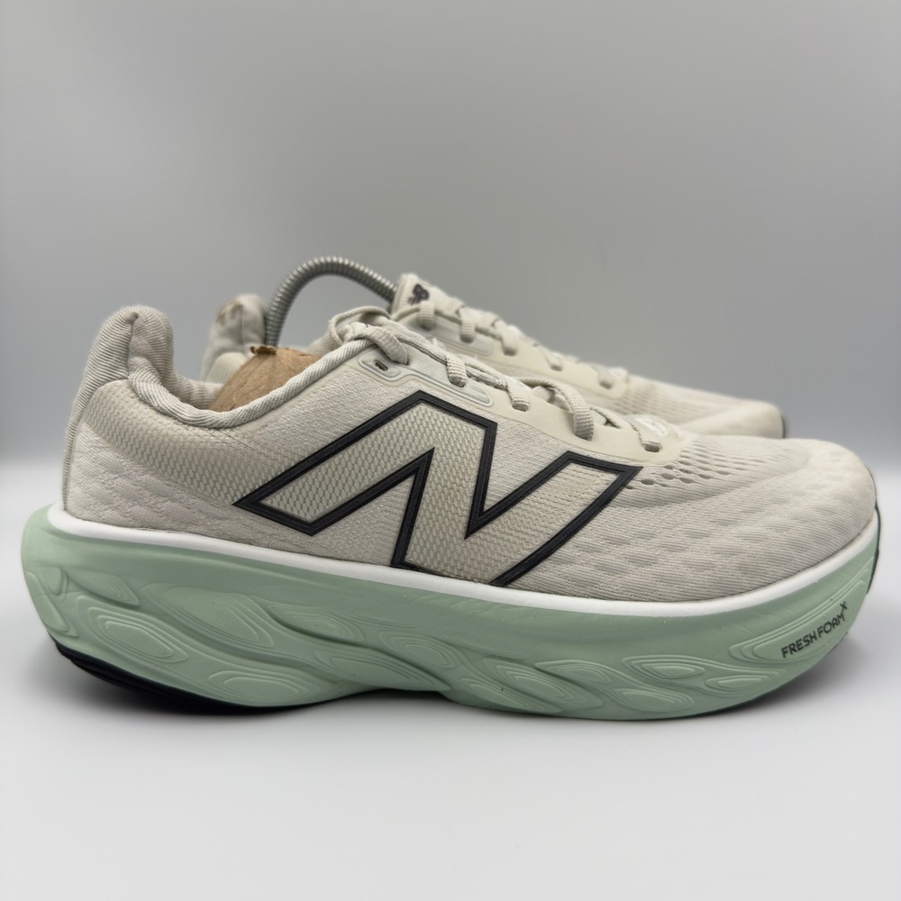 New Balance Fresh Foam X 1080 v13 Womens Size 9 Running Shoes Cream W1080M13